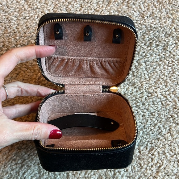 Kate Spade travel jewelry case black glitter zipper earrings ring travel - Picture 5 of 7